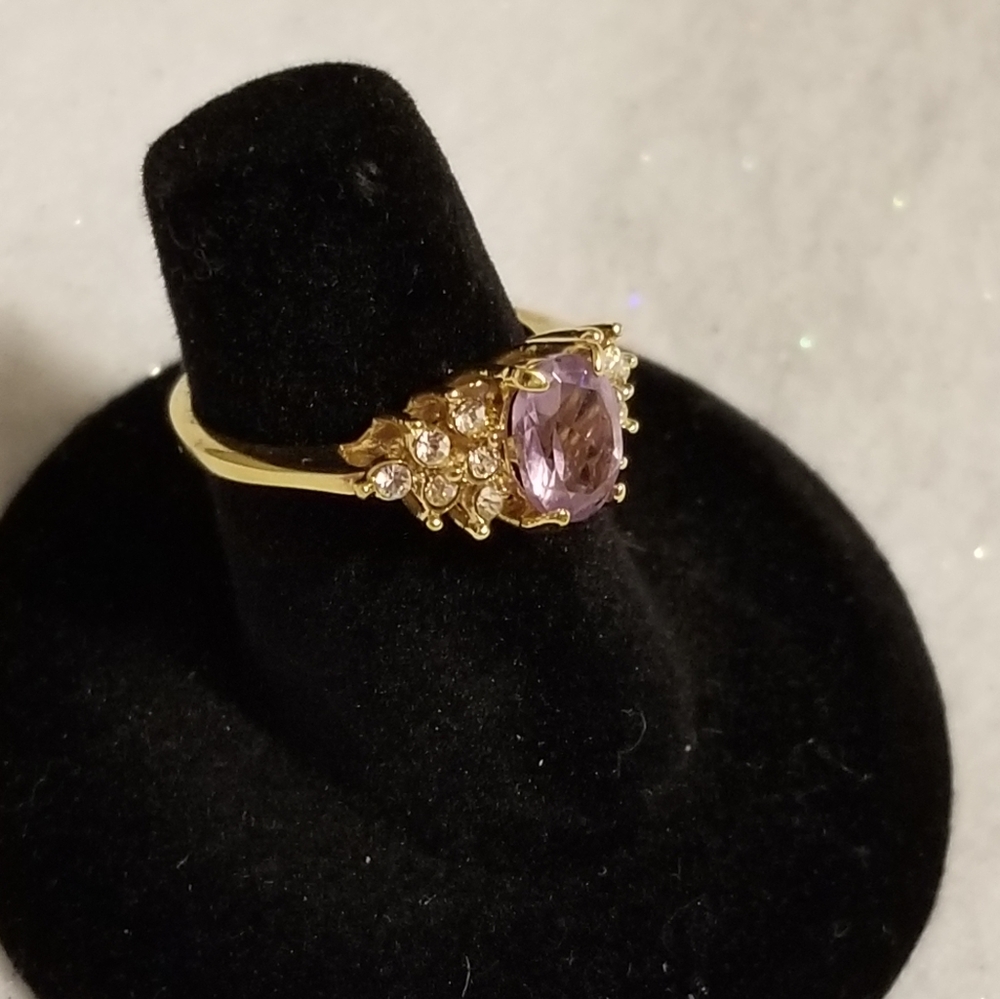 Ring - Picture 3 of 3